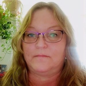 Meet your Posher, Kami